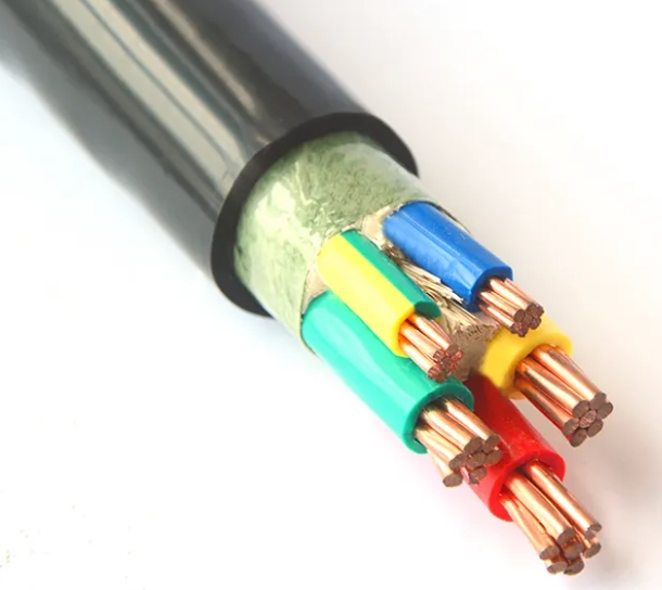外護(hù)套是保護(hù)電線(xiàn)電纜的絕緣層防止環(huán)境因素侵蝕的結(jié)構(gòu)部分.jpg