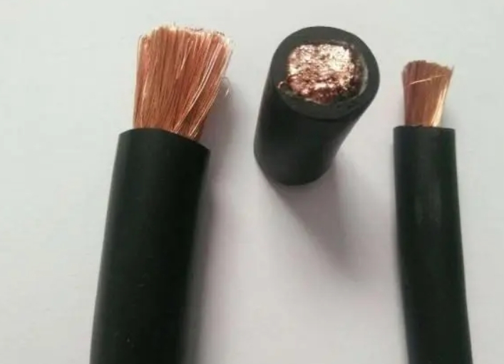 柔性防火電纜的優(yōu)點和功能有哪些.jpg